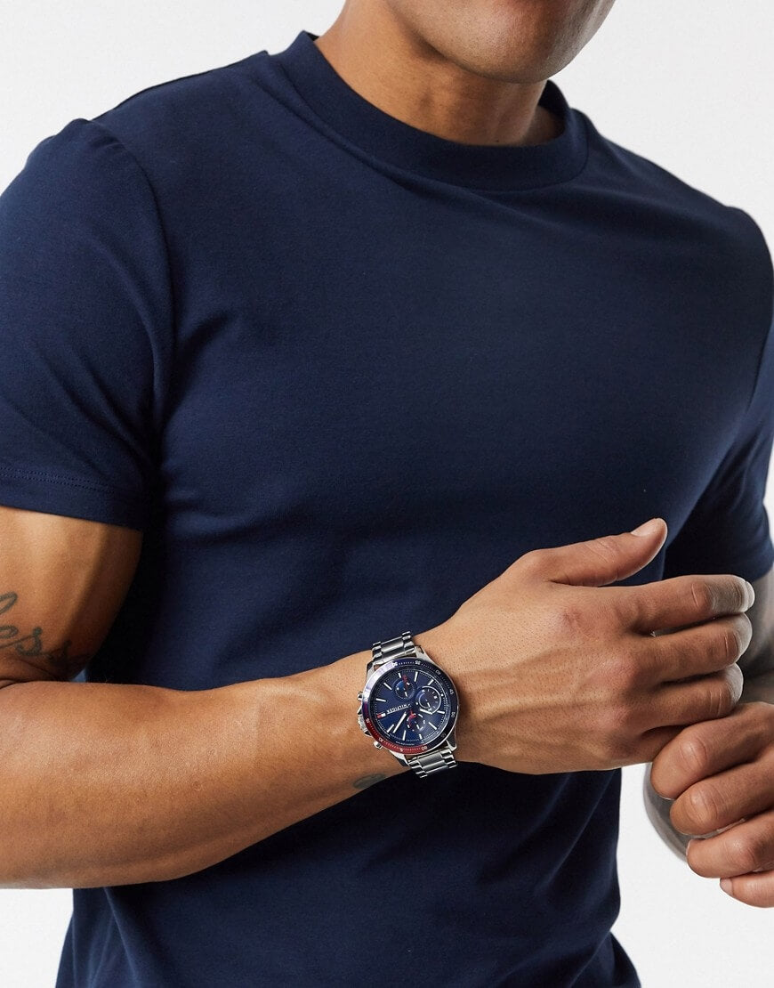 TOMMY HILFIGER NEW COLLECTION TOMMY HILFIGER Mod. BANK – Seitenansicht