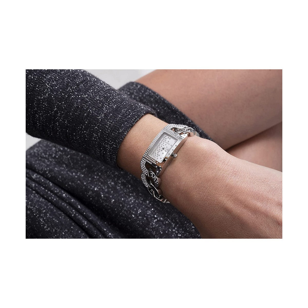 V9HAE52071D6085F95CECD66468B97263CDR4507295P7