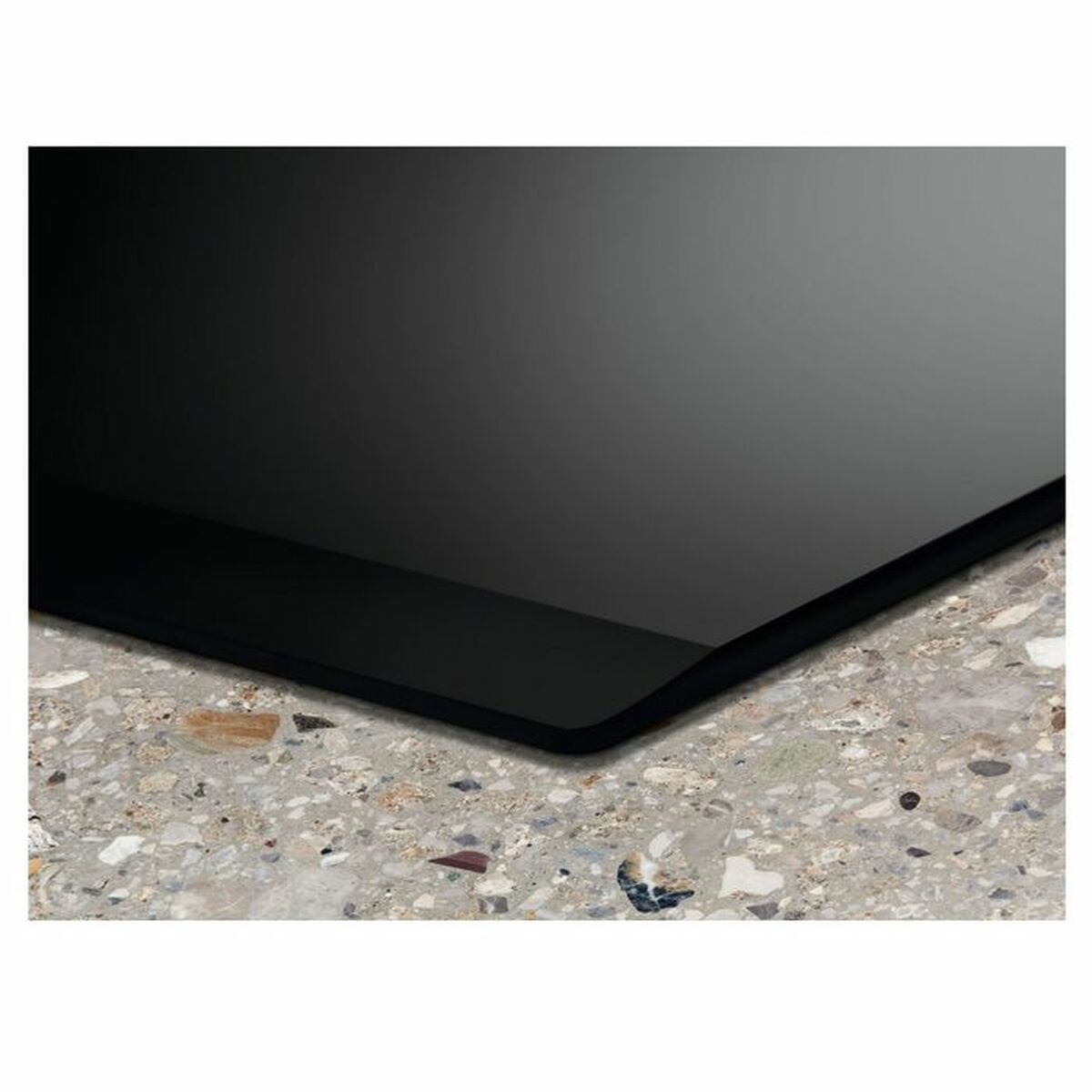 V5HCAB97375E94A419F5A7157421972668FR7273419P6