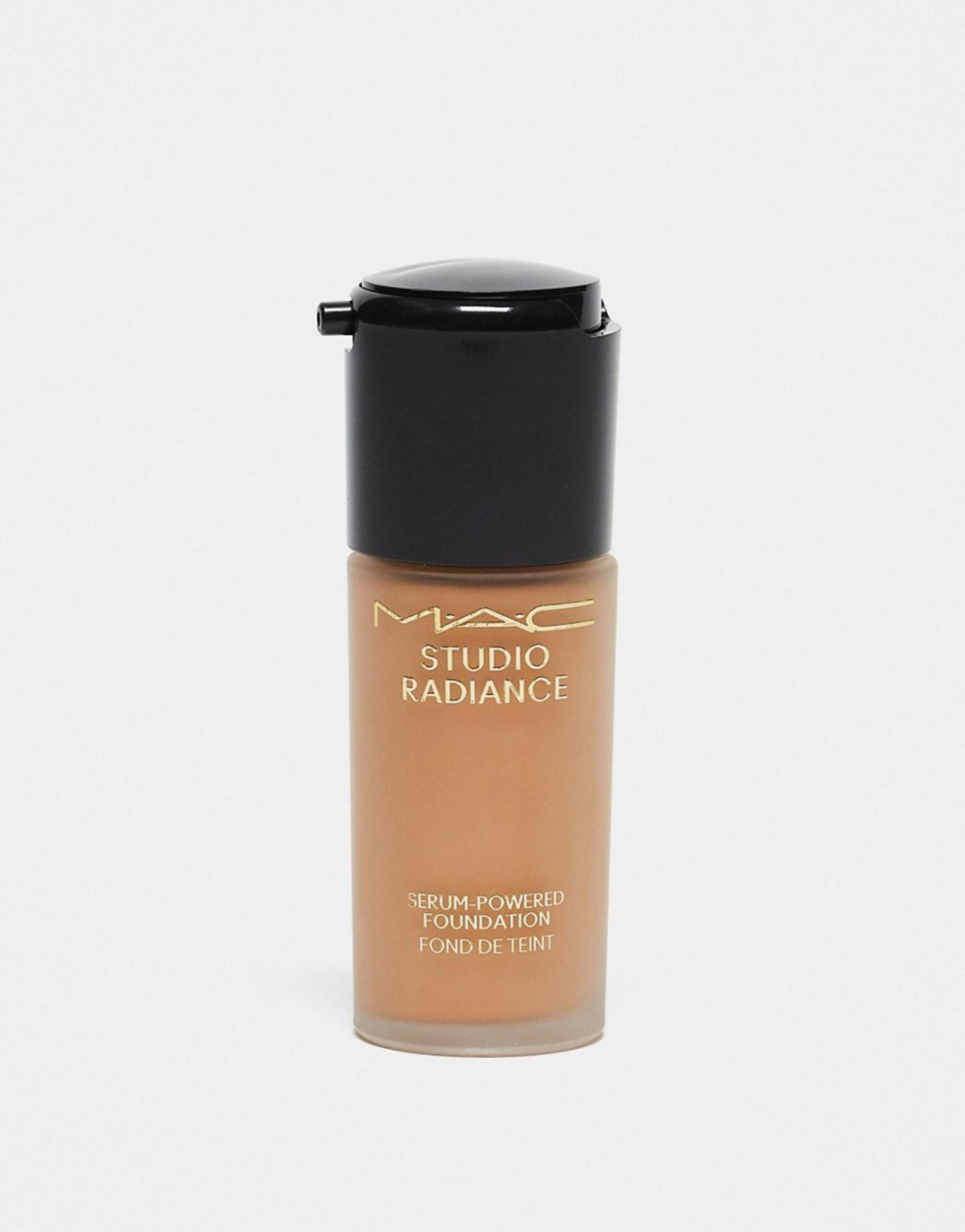 MAC MAC, Studio Radiance, Serum-Foundation, N18, 30 ml Regular