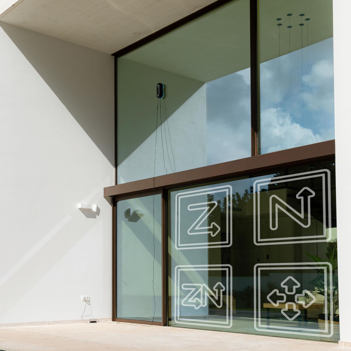 Cecotec Fensterreiniger Windroid 1090 Double Spray 72 W Mit Fernbedienung Und App