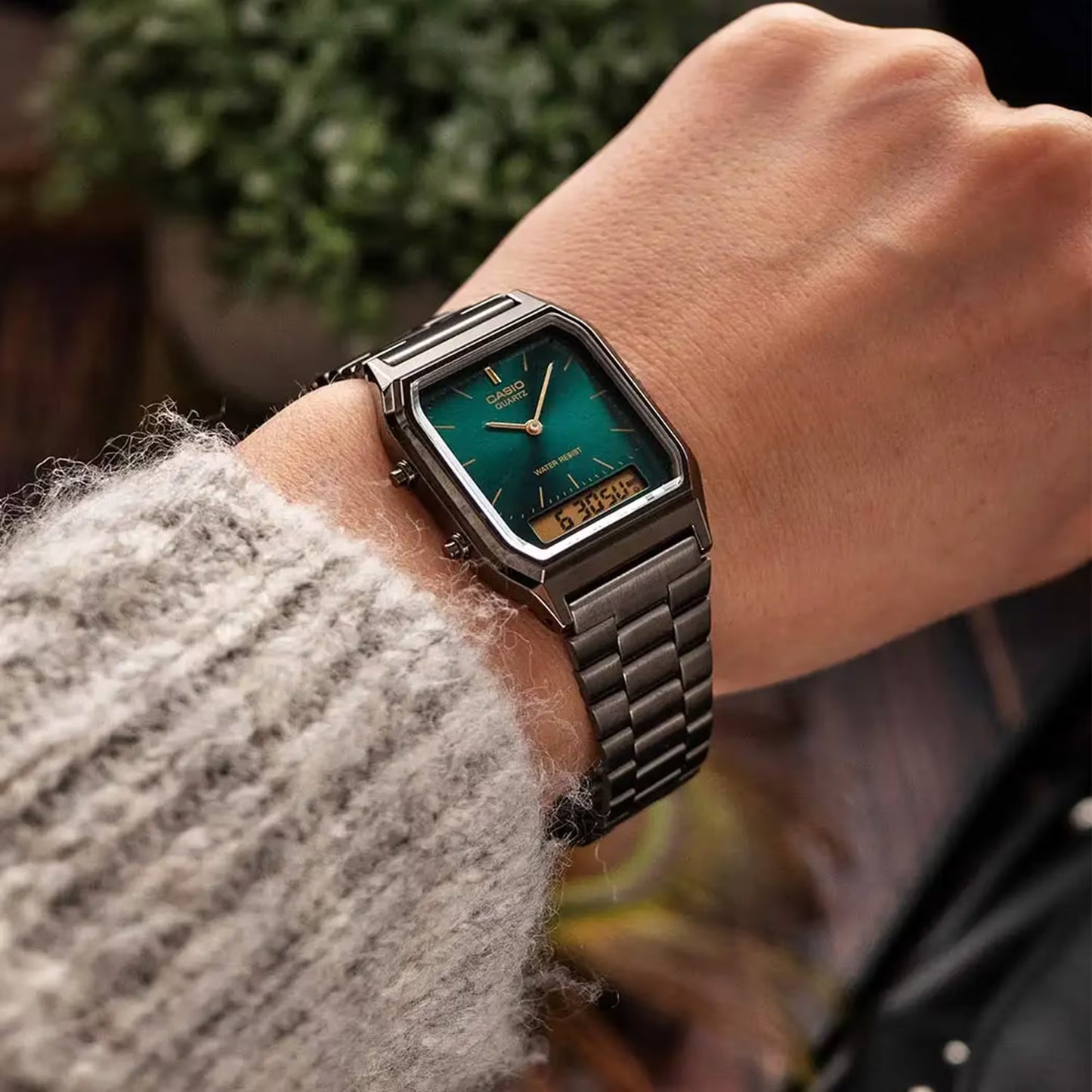 Casio Vintage Edgy AQ-230EGG-3AEF Unisex Uhr – Grün & Anthrazit Ana-Digi