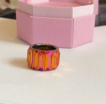 Swarovski-Ring | Curiosa Cocktailring | Größe 55 | Baguetteschliff | Rosa