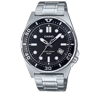 CASIO COLLECTION & VINTAGE DIVER 50M - BLACK MTD-135D-1AVDF Date Armbanduhr 43.5 mm Schwarz