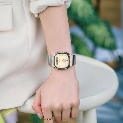 CASIO COLLECTION & VINTAGE EDGY ROUNDED SQUARE - SILVER AQ-240E-7A2EF Dual Time Armbanduhr 36 mm Silber ansicht-3