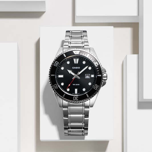 CASIO COLLECTION & VINTAGE MDV-107D-1A1VEF Date Armbanduhr 46 mm