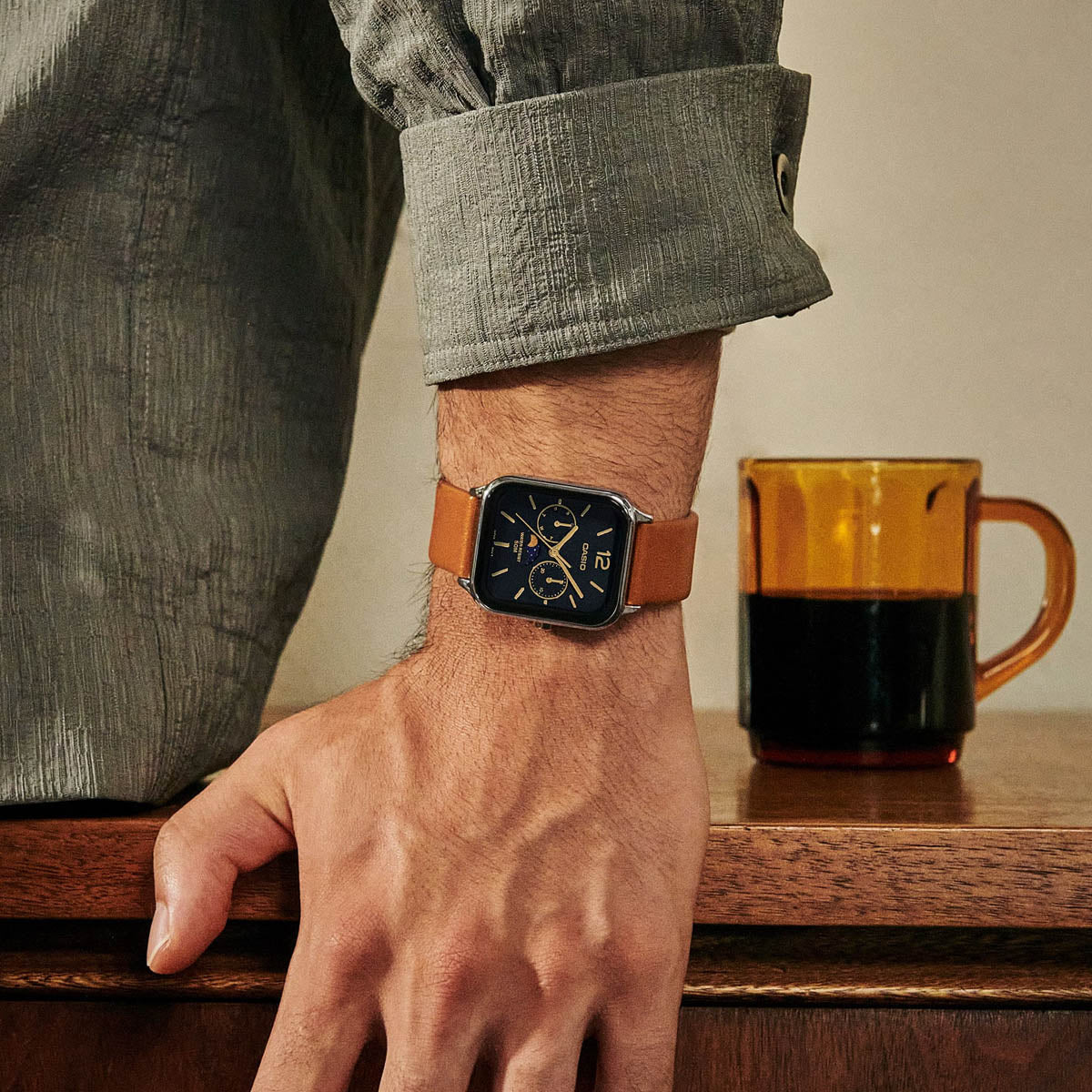 CASIO COLLECTION & VINTAGE MOONPHASES LEATHER - BLACK MTP-M305L-1AVER Moonphase Armbanduhr 44 mm Schwarz ansicht-3