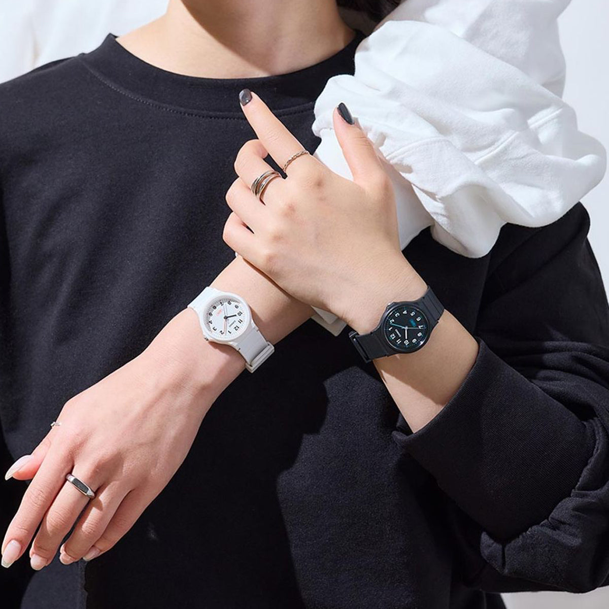 CASIO COLLECTION & VINTAGE POP - WHITE MQ-24B-7BEF Only Time Armbanduhr 35 mm Weiss ansicht-3