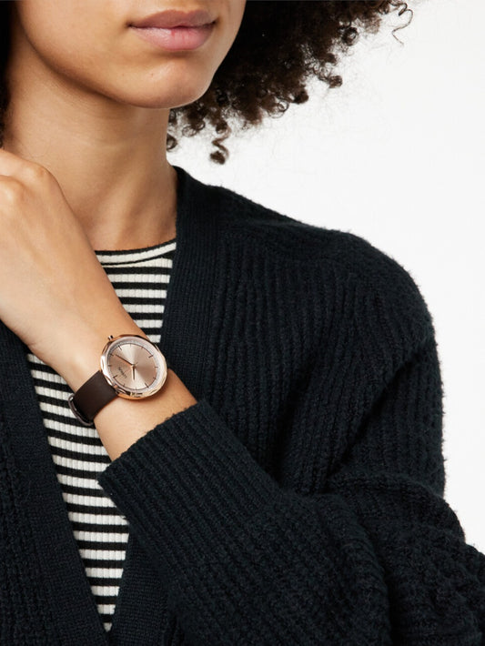 LORUS Damen Chronograph Armbanduhr aus Kunststoff 20 mm RG246WX9 – Produktansicht