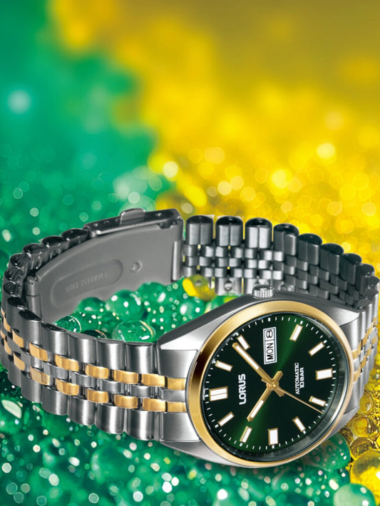 LORUS Herren Quarzuhr mit Datum aus Kunststoff 20 mm RL430CX9 – Produktansicht