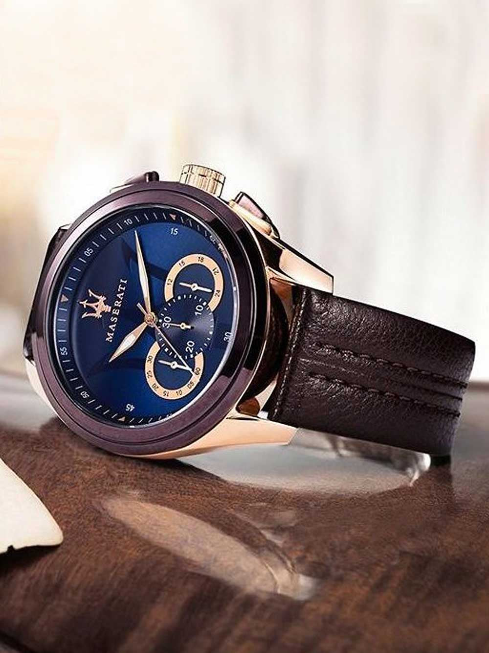 MASERATI TRAGUARDO R8871612024 Chronograph Armbanduhr 45 mm Gold ansicht-3