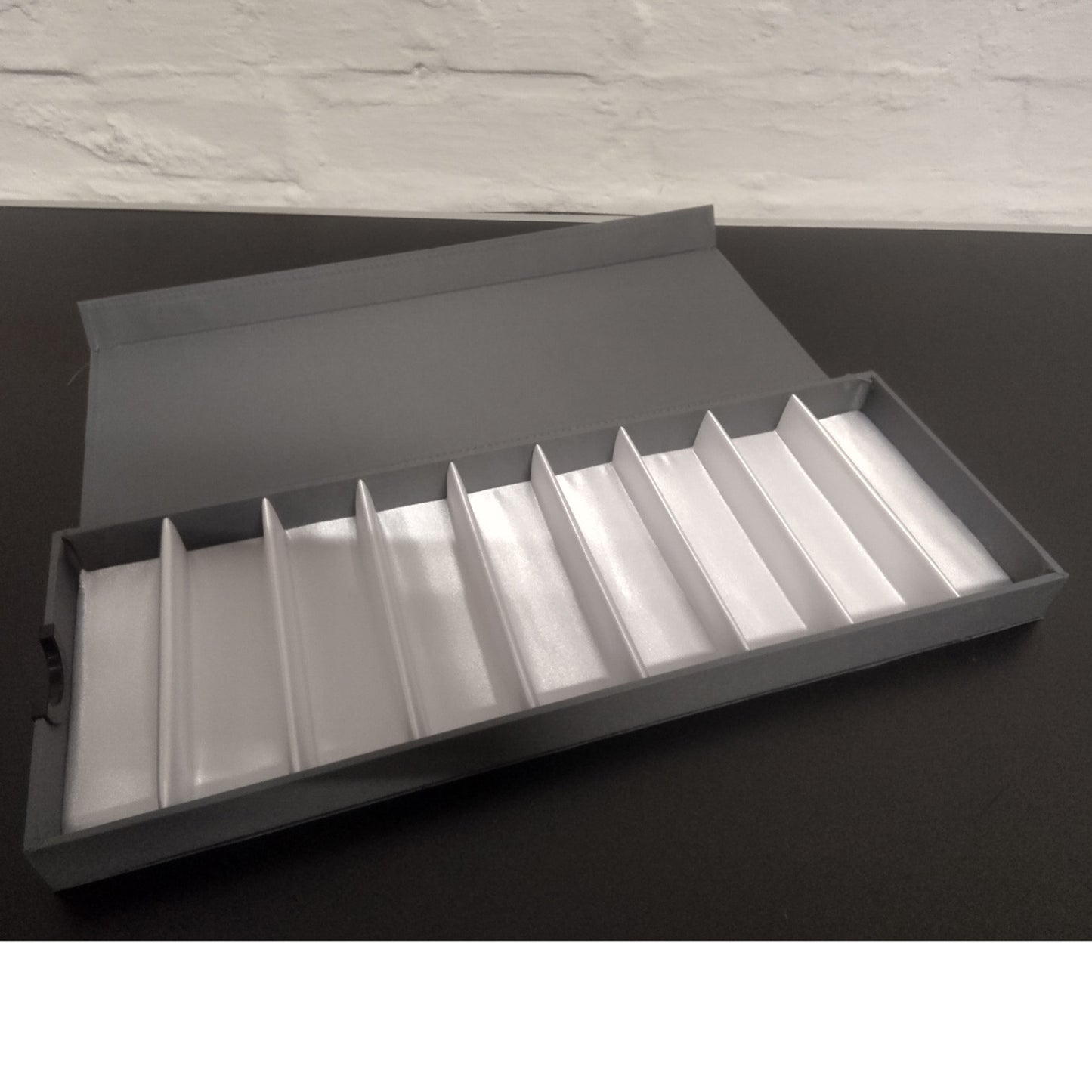 PoS MATERIAL Light Grey Tray without Logo Armbanduhr Grau