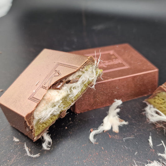 Ritonka Angel Hair Chocolate 🍫 170g Milchschokolade mit Pistaziencreme, Knafeh und Türkischer Zuckerwatte - Candyshop.ch