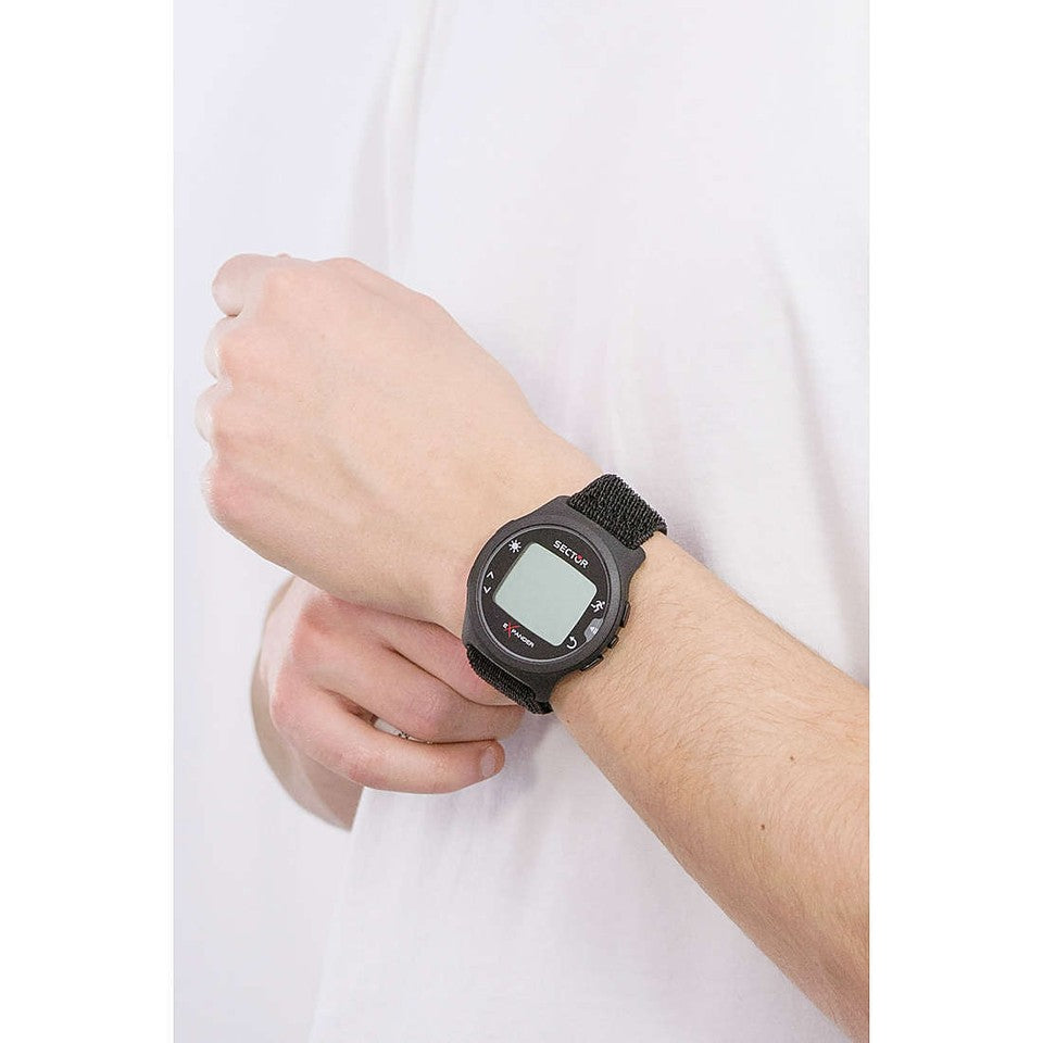 Sector No Limits Expander EX-21K R3251530001 Herrenuhr – Digital mit Herzfrequenzmesser
