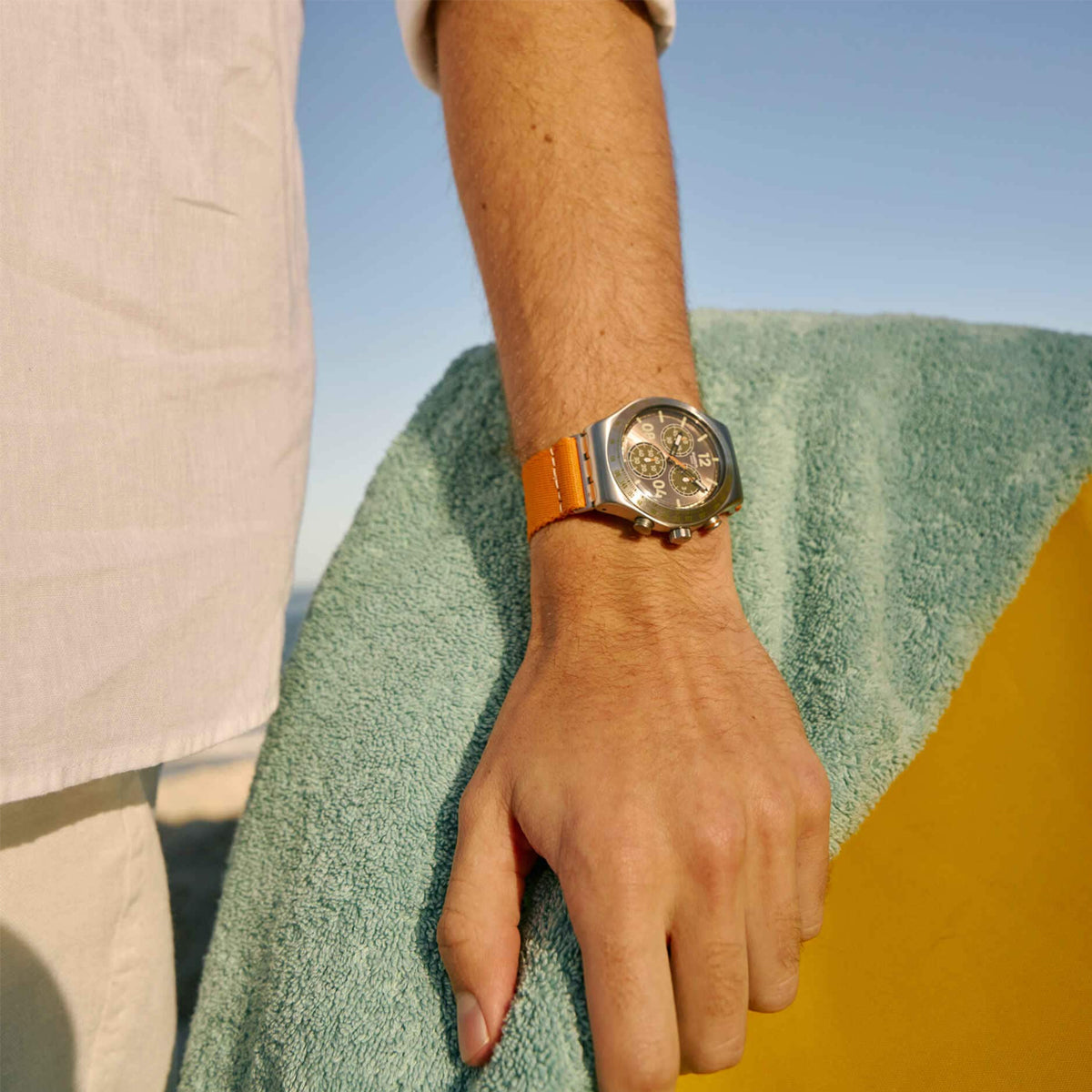 SWATCH VACATION TIME YVS101 Armbanduhr ansicht-3