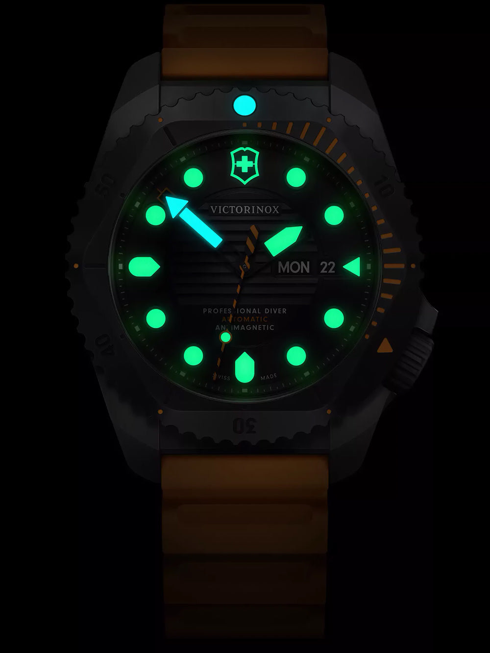 VICTORINOX 241996 Analoguhr Armbanduhr 30 mm ansicht-3